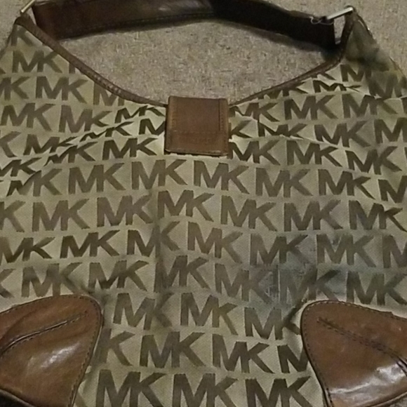 Handbag & wallet - Picture 3 of 5